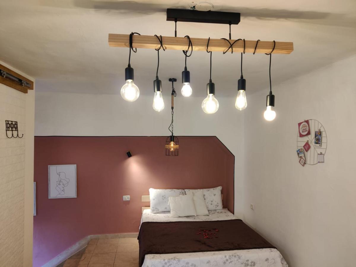 Ferienwohnung דירה לזוג על שוק מחנה יהודה Jerusalem Exterior foto